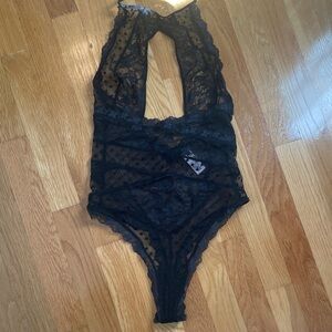 New without Tags Victoria’s Secret Lingerie Sexy One-Piece Black Teddy Halter
